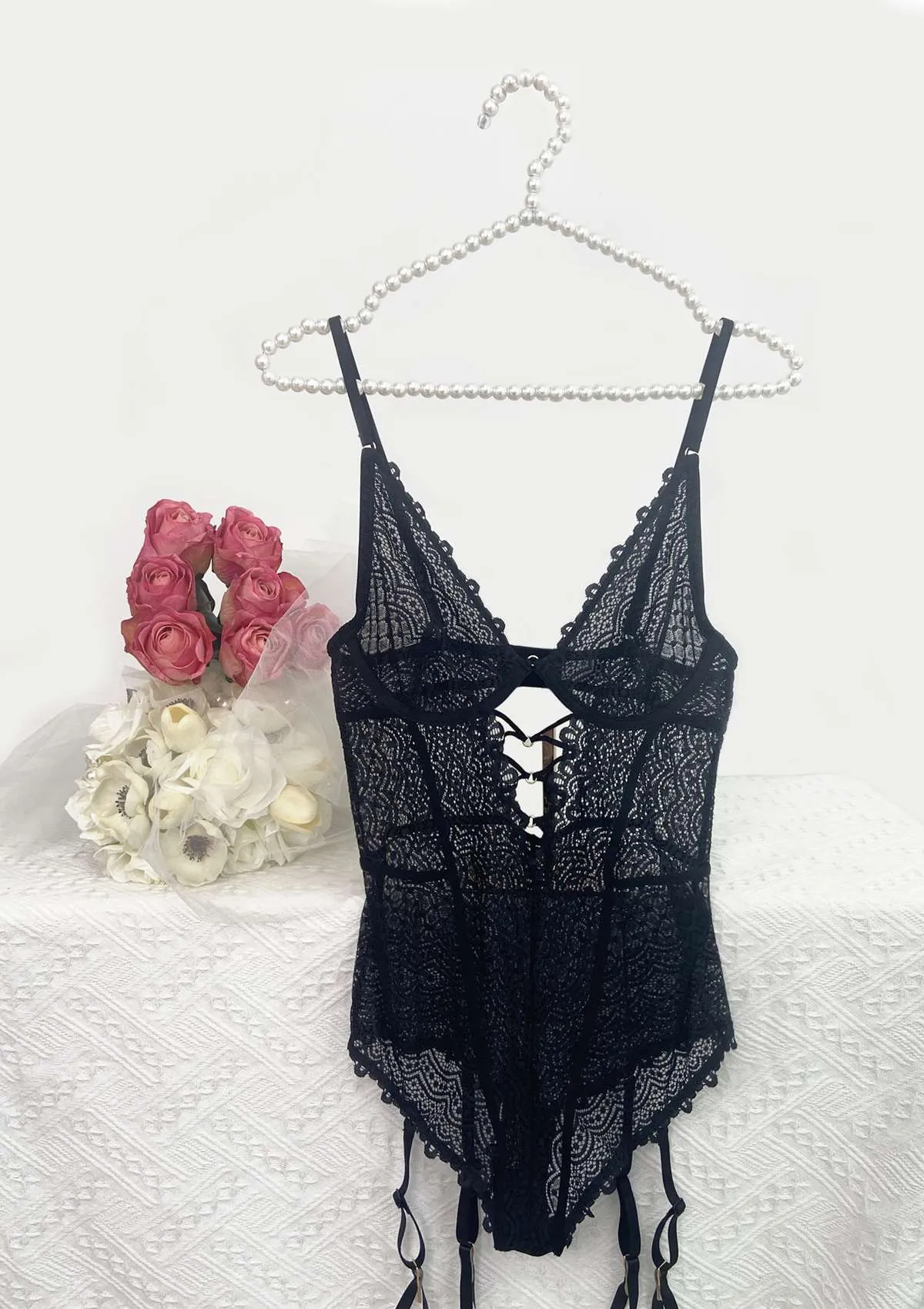 MOMSHIP Unlined Underwire Lace Low Back Teddy