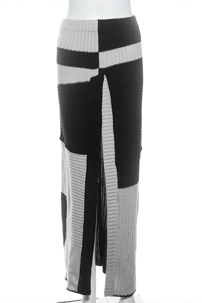 QM0540 Knitted Maxi Skirt