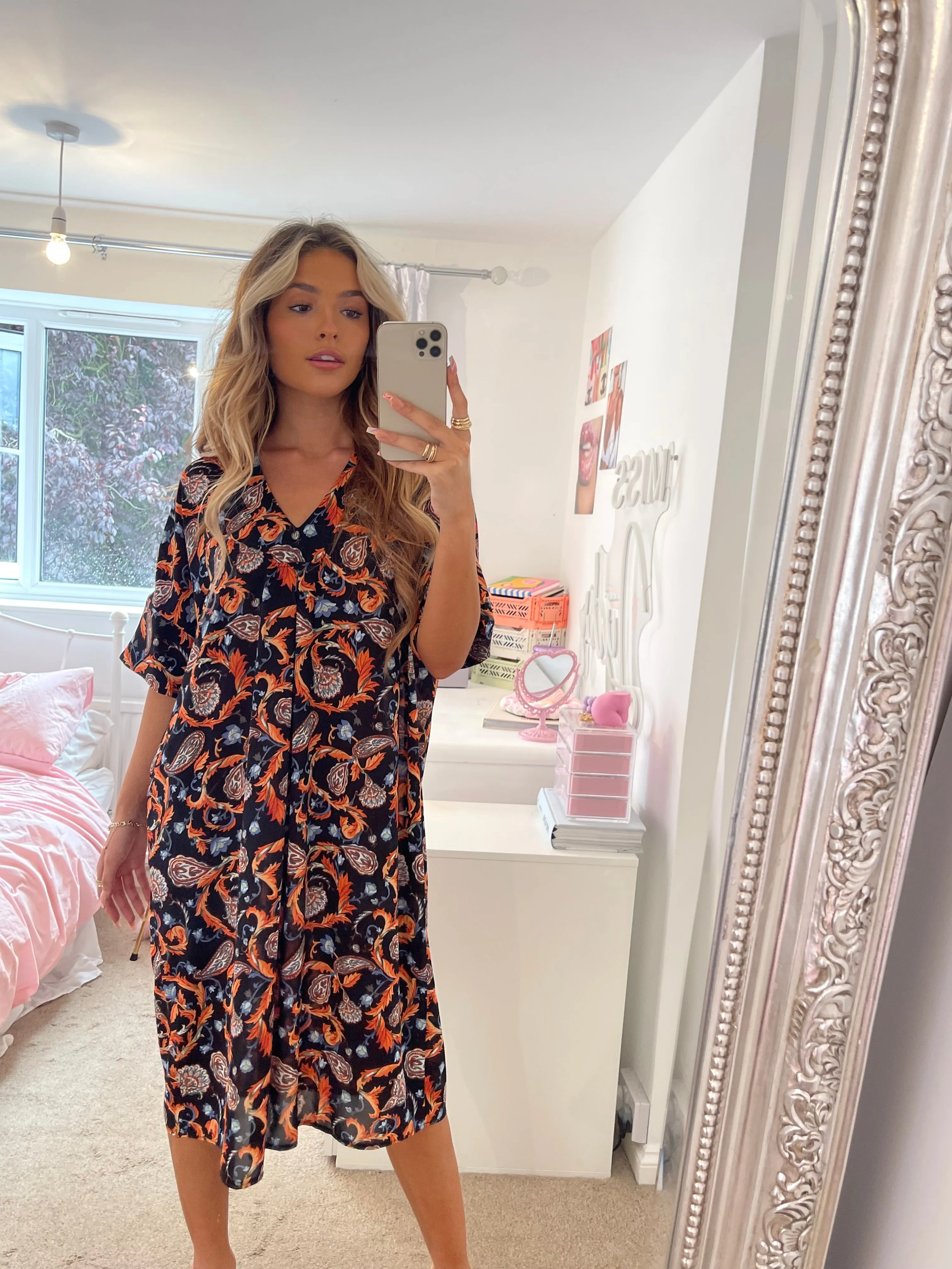 San Diego Boho Kaftan Style Loose Fit Shift Dress In Black Paisley Print