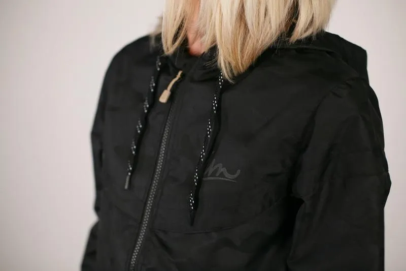 Womens Larter Breaker Jacket